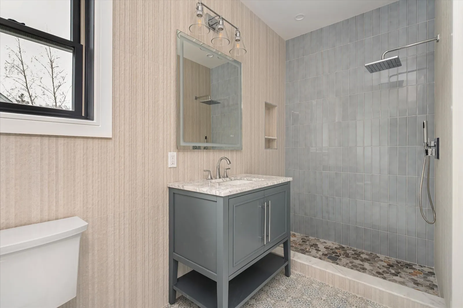 2428 2nd St East Meadow NY 11554 USA